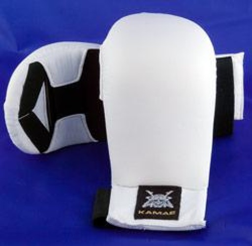 Kamae White Vinyl Mitts